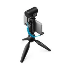 Sennheiser MKE 200 Mobile Kit Includes MKE 200 Directional On-Camera Mic/Smartphone Clamp & Manfrotto PIXI Mini Tripod